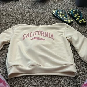 Cute California hoodie.